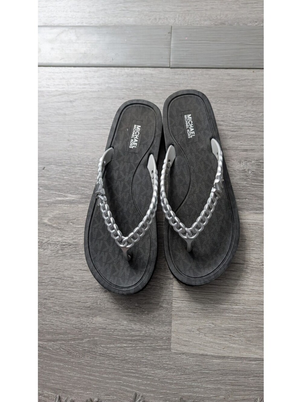 Michael Kors zaza chain Chain Strap Flip Flop Sandals